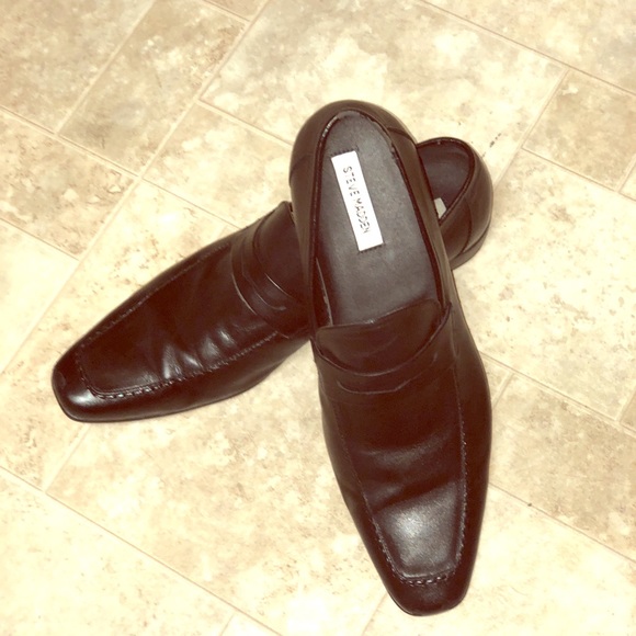 Steve Madden P-Dewel Slip-on Loafers - Picture 3 of 6